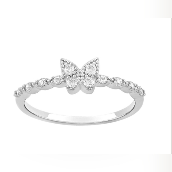 Dazzling Silver Butterfly Ring - Picture 1 of 4